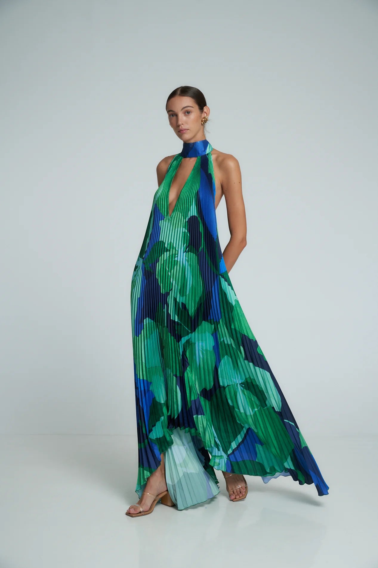 L'idee Woman - Opera Gown in Capri Green
