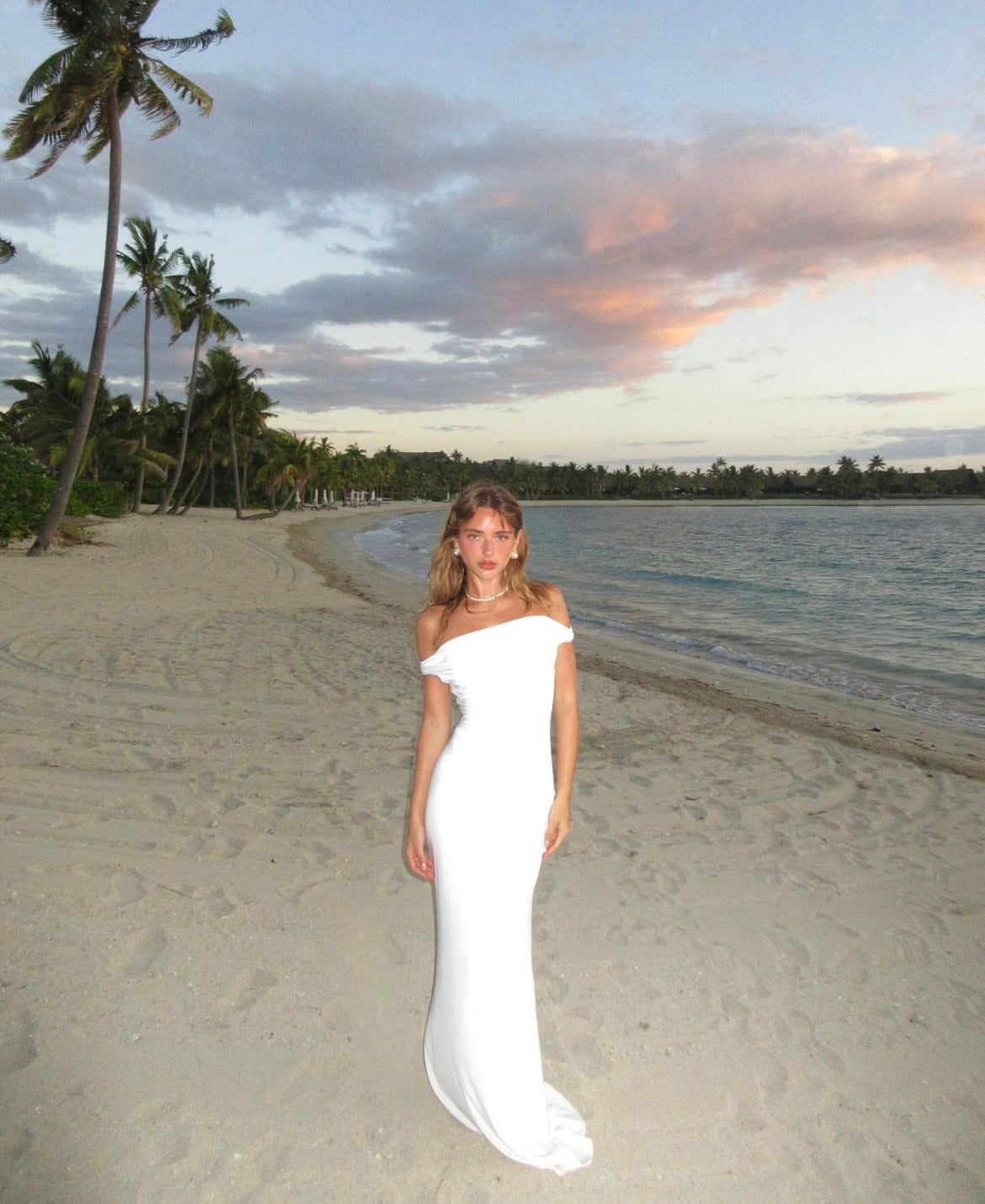 Natalie Rolt - Bettina Gown in White