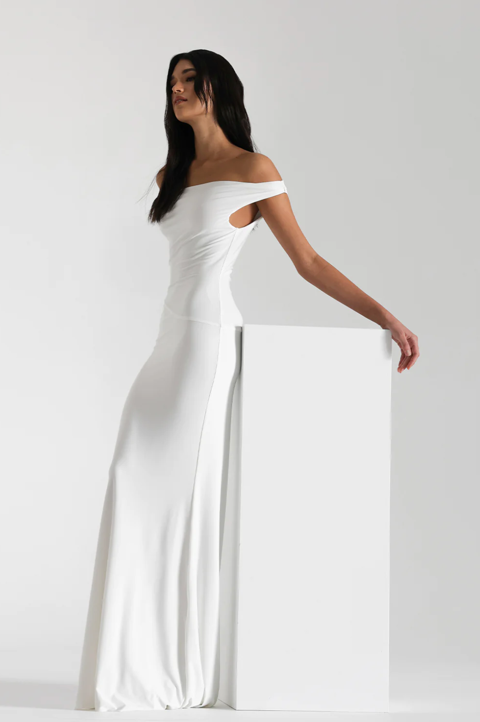 Natalie Rolt - Bettina Gown in White